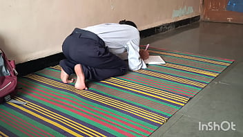 Gadis Perawan Kampus Digituin Guru Les Privat Sampai Meraung-raung.