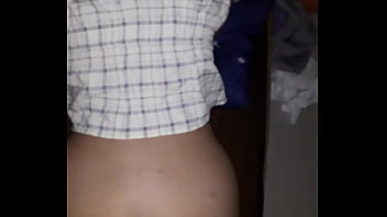 Chat Panas Bikin Basah, Istri Kesepian Selingkuh Diam-diam Dengan Tetangga Saat Suami Pergi