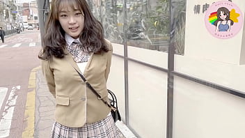 冬日恋曲：韩国校服下的情欲探索