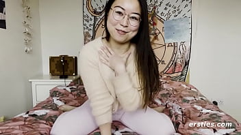 Gadis Cina Imut Ini Bergairah Saat Membuat Video Masturbasi Khusus Untuk Kami