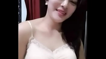 Gairah Membara Di Ranjang