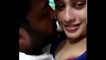 Istri Desi Yang Menggoda, Berciuman Penuh Gairah Dan Bercinta Romantis