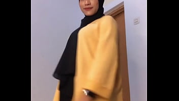Goyang Maut Berbalut Hijab