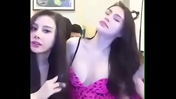 Gadis Tionghoa Seksi Lagi Asyik Main Sendiri