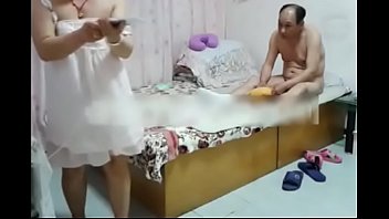 Wanita Tionghoa Dan Pacarnya Menggila Di Kamar Hotel