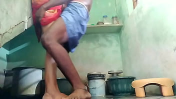 Tante Desi Mesum Di Kamar Mandi