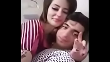 Pasangan Arab Seksi Yang Panas Dan Menggairahkan