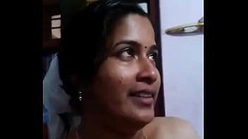 Bidadari Seksi Bhabhi Desiku Yang Menggoda