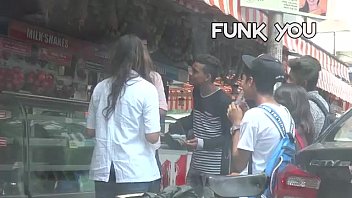 Cewek Nakal Tanya Ukuran Kontol Ke Pria Asing! Goyangan Hot Bikin Ngeprank Di India