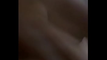 Istri Desi Yang Panas Nungguin Suami Buat Dimainin