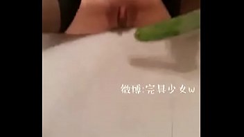 Tayangan Panas Kamera Tersembunyi Dari Gadis China Yang Menggoda