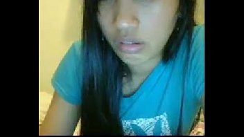 Gadis Indonesia Seksi Menggoda Di Camfrog