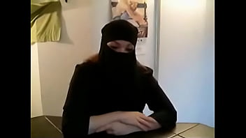Djamila, Perawan Arab Yang Menggoda