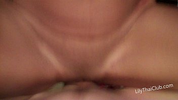 Naiklah Dan Rasakan Sensasi Panas Dari Lily Thai, Si Milf Asia Yang Menggila, Saat Dia Mengocokmu Dengan Gaya Cowgirl Dalam Adegan Pov Yang Bikin Ketagihan.