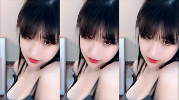 Em Gái Trung Hoa Uốn éo Thân Hình Nóng Bỏng Mời Gọi Anh Vào Trong