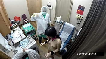Kamp Konsentrasi Rahasia China: Kekejian Berlanjut – Alexandria Wu, Dokter Tampa, Dan Perawat Stacy Shepard Dalam Aksi Mesum 4 Jam Hanya Di Bondageclinic!