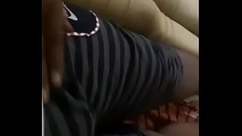 Pasangan Swinger Desi Janvi Yang Menggoda Dalam Video Panas