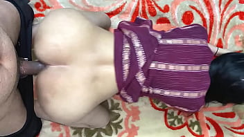 Menggoda Bhabhi Sampai Merintih, Kubuka Pahanya Dan Kurekam Adegan Mesum Kami Diam-diam