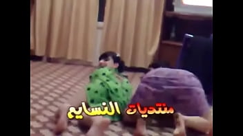 Gadis Arab Yang Menggairahkan Dan Penuh Nafsu