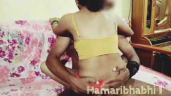 Milf India Berbadan Montok Ditusuk Habis-habisan Sampai Lubang Memek Dan Pantatnya