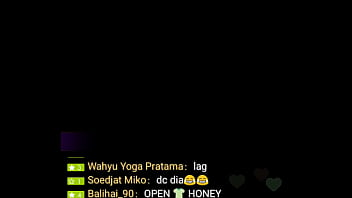 Hidup Ini Untuk Dinikmati Dengan Liar Dan Penuh Gairah