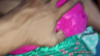 Birahi Membara, Bhabhi Tersepak Menggairahkan