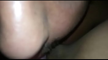 Desi Bhabhi Yang Menggoda Dengan Tubuh Seksi Dan Nafsu Yang Membara