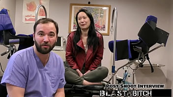 Zoe Lark Dibanjiri Sperma Panas Di Celah Basahnya