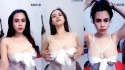 Tante Miss Tokyo Dengan Payudara Besar Montok Dan Menggairahkan