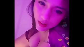 Gadis Seksi Di Bigo Live Yang Bikin Geli