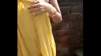 Video Mandi Bhabhi Desi Yang Panas Dan Menggoda