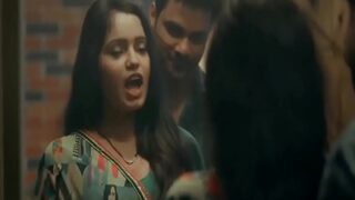 Pasangan India Bercinta Panas Usai Pesta, Tubuh Mereka Bergerak Liar Di Atas Ranjang