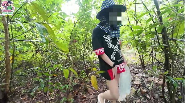 Gadis tiri jepang dengan kontol besar