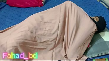 Adik Tiri Desi Dihardik Kakaknya Bagian 1