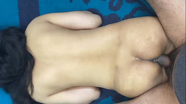 Pijat Bokong Istri Seksi India Disusul Hardcore Dihajar Kontol Besar