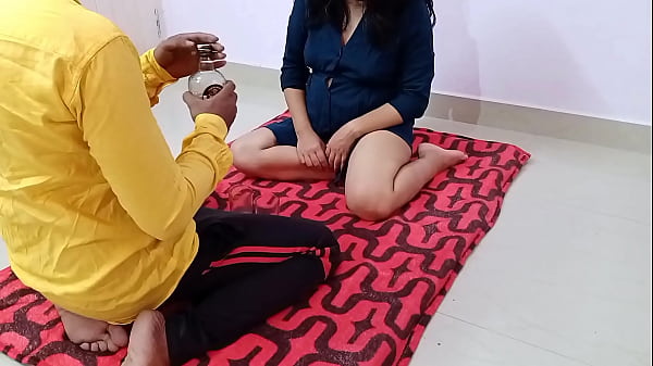 सौतेली बहन को शराब पिलाकर रातभर जबरन चोदा