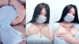 Yessy Menggoda Dengan Remasan Sensual Di Payudara Mango Live