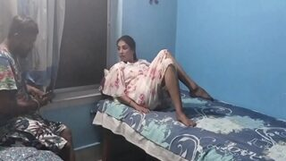 Wanita Berumah Tangga Jadi Jalang Demi Adik Tiri Dalam Adegan Panas Bangladesh
