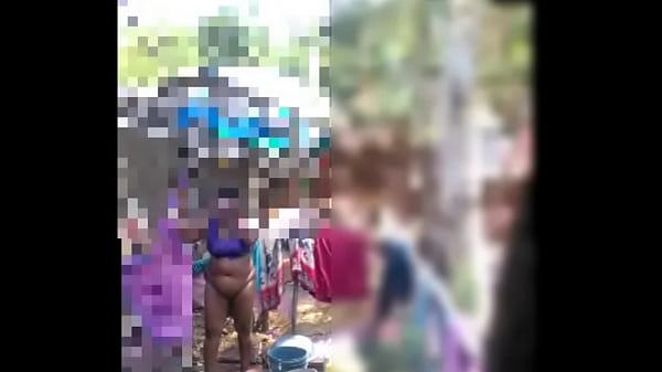 भारतीय देसी मोटी गांड वाली औरत