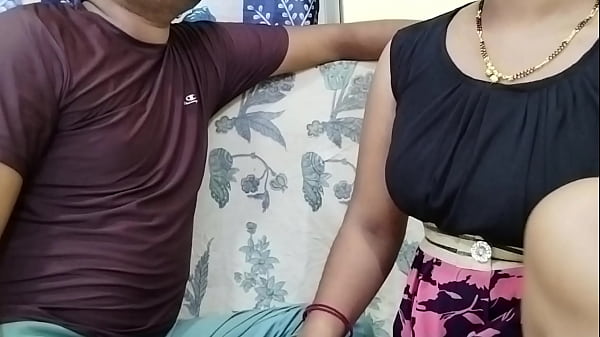 Jija Aur Saali Ka Garam Masti Bhara Video, Hindi Mein Behad Khusbudaar Awazen