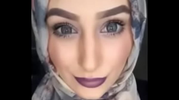 Gadis Arab Menggoda Dengan Nafsu Yang Membara