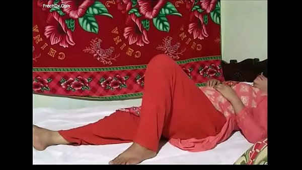 Desi Bhabhi Montok Ngentot Pantat Besar Bugil