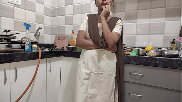 देसी कॉलेज लड़की घर आते ही अपने सौतेले भाई के साथ जंगली सेक्स में मस्त हुई हिंदी ऑडियो