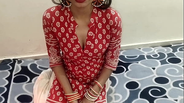 Desi Gaon Ki Bhabhi Ne Parlour Officer Ko Rishwat Na Dekar Apni Gaand Marwai, Hindi Awaz Mein