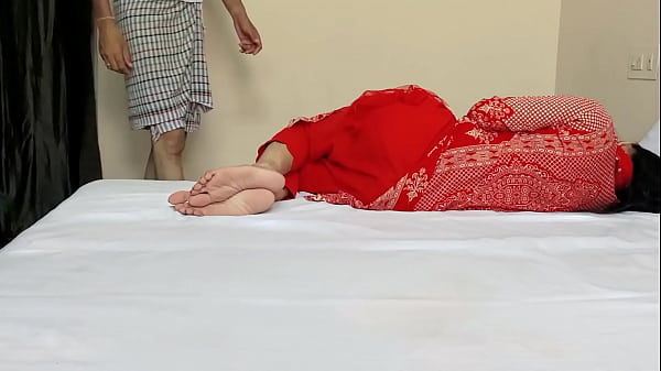 Sasur Ji Memuaskan Keinginan Bahu Di Ranjang