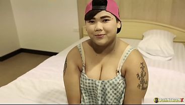 Johntronx – Ngentot Ganas Sama Cewek Gemuk Thailand Amatir Yang Hot