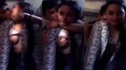 Gadis Sma Batik Seksi Digoyang Pacar Di Ranjang
