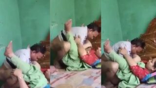 Tante Telugu Bayar Sewa Dengan Melayani Nafsu Bos Kontrakan