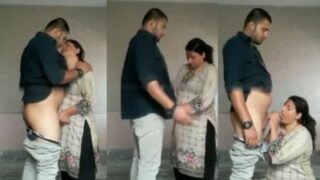 Istri Selingkuh Kasih Blowjob Panas Di Luar Rumah Untuk Kekasih Gelapnya