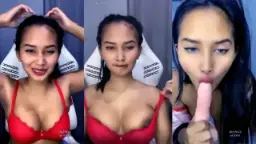 Miss Brown Buka Kancing Bajunya, Pamer Payudara Montok Dengan Puting Coklat Yang Menggoda